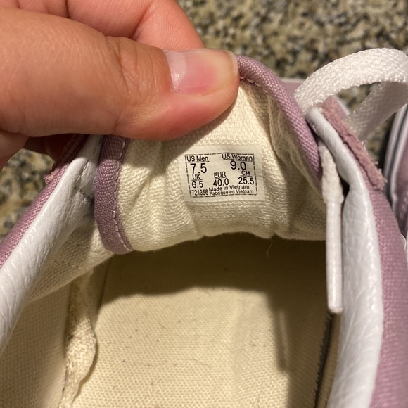 Old Skool Vans Suede and Canvas, in Lilac Purple, size Womens 9, Mens 7.5 - Picture 9 of 9